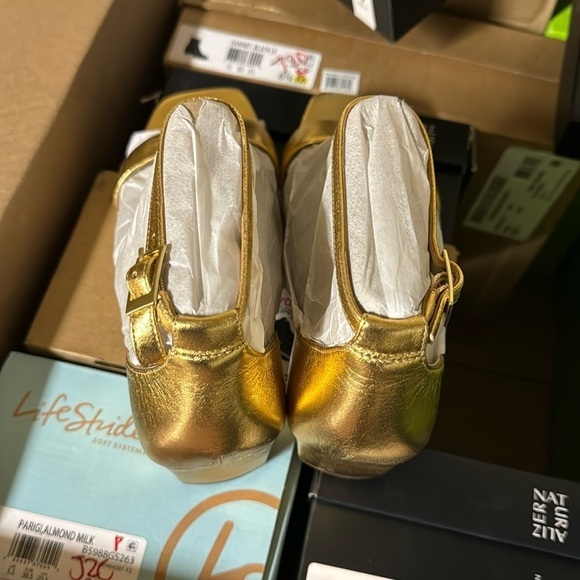 27 EDIT Naturalizer Iriss Ankle Strap Sandal - Picture 7 of 7